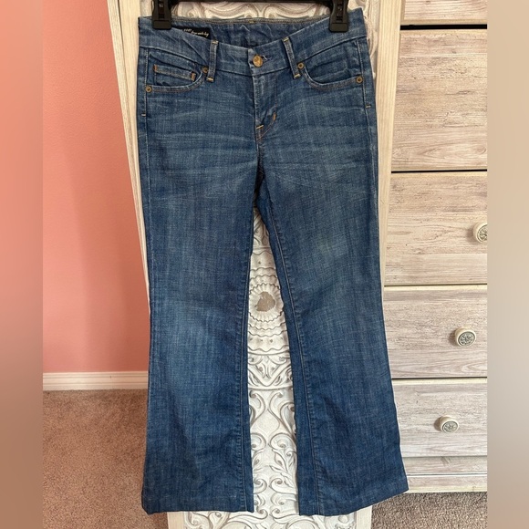 Citizens Of Humanity Denim - Citizens of Humanity Y2K low rise Faye wide-leg flare medium wash jeans size 25